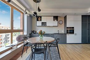 Aura - Riverside & Parking by Downtown Apartments