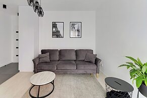 Aura - Riverside & Parking by Downtown Apartments