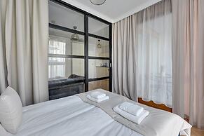 Aura - Riverside & Parking by Downtown Apartments