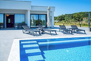 Continent Villas - Villa VIP