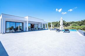 Continent Villas - Villa VIP