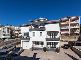 Beachfront Apartments for Relaxing Getaways in Crikvenica