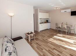 Beachfront Apartments for Relaxing Getaways in Crikvenica