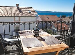 Beachfront Apartments for Relaxing Getaways in Crikvenica