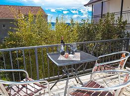 Beachfront Crikvenica Apartments With Sea View