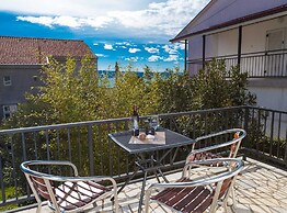 Beachfront Crikvenica Apartments With Sea View