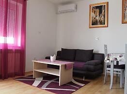 Serene Sea View Krk Apartment With Balcony