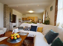 Family-friendly Apartment Near Rovinj