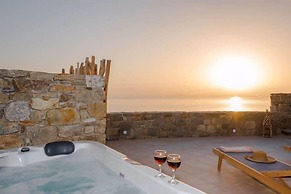 Romantic Mykonian Oasis Suite w Jacuzzi