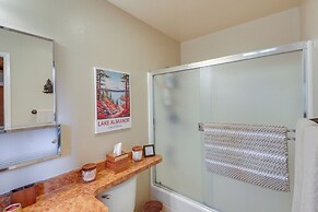 Quiet Cabin w/ Deck: Near Lake Almanor!