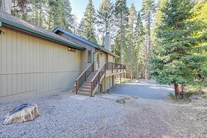 Quiet Cabin w/ Deck: Near Lake Almanor!