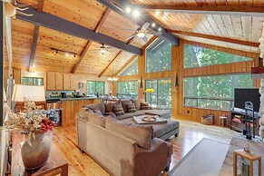 Quiet Cabin w/ Deck: Near Lake Almanor!