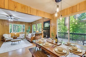 Walk to Beach: Arnold Cabin w/ Wood-burning Stove!