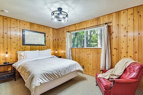 Walk to Beach: Arnold Cabin w/ Wood-burning Stove!