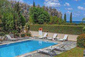 Villa Prosperity