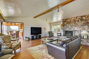 Mt. Nebo Oasis in La Mesa w/ Wraparound Deck
