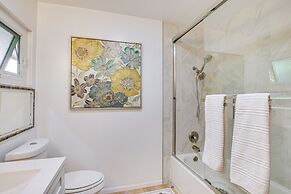 Mt. Nebo Oasis in La Mesa w/ Wraparound Deck