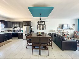 Modern 3BR Family Escape