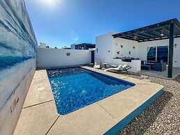 Modern 3BR Family Escape