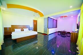 Hotel Ransa Suites And Deluxe Rooms
