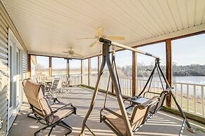 Walk to Ohio River: Golconda Home w/ Water Views!