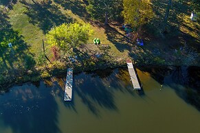 Fish Year-round: Riverfront Cottage in Rhinelander
