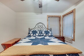 Fish Year-round: Riverfront Cottage in Rhinelander