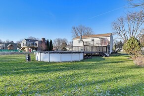 Camillus Home w/ Deck + Yard: Bring a Pet!