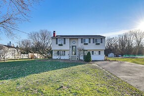 Camillus Home w/ Deck + Yard: Bring a Pet!