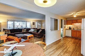 Riverside Retreat: Cozy Fairbanks Home w/ View