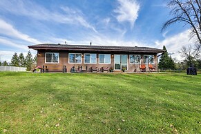 Riverfront Home w/ Private Dock in Wisconsin Dells