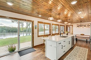 Riverfront Home w/ Private Dock in Wisconsin Dells