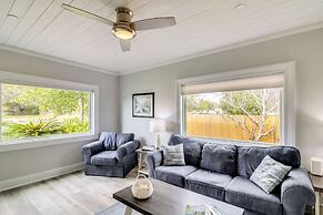 5 Mi to Dtwn: Bright Home w/ Yard in Pensacola!