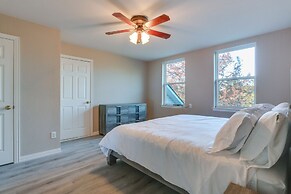 Serene 50-acre Nature Retreat Near Melissa & Anna