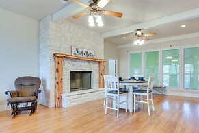 Serene 50-acre Nature Retreat Near Melissa & Anna