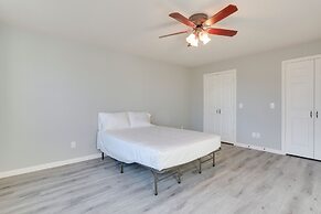 Serene 50-acre Nature Retreat Near Melissa & Anna