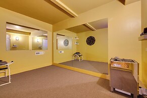 5 Mi to Dodge Ridge: Cabin in Strawberry