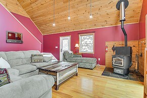 Snowmobile & ATV On-site: Secluded Vermont Getaway