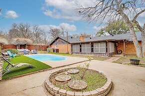 Private Pool & Patio: Fort Worth Area Home