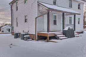3 Mi to Downtown Youngstown: Updated Apartment