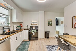3 Mi to Downtown Youngstown: Updated Apartment