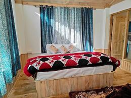 Hotel Shreya cozy hut