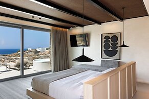 Maximus Mykonos