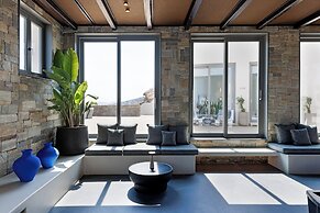 Maximus Mykonos