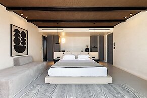 Maximus Mykonos