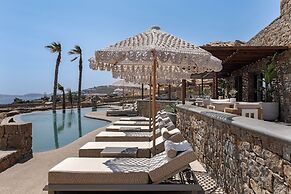 Maximus Mykonos