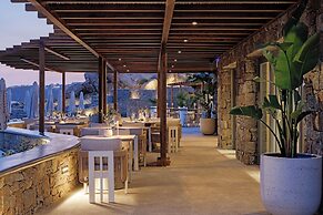 Maximus Mykonos