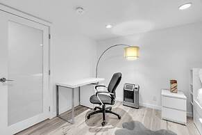 Bright Basement Suite