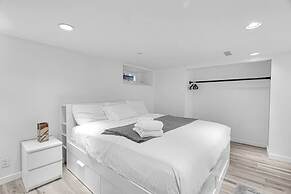 Bright Basement Suite