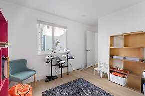 Modern Kits Family Duplex